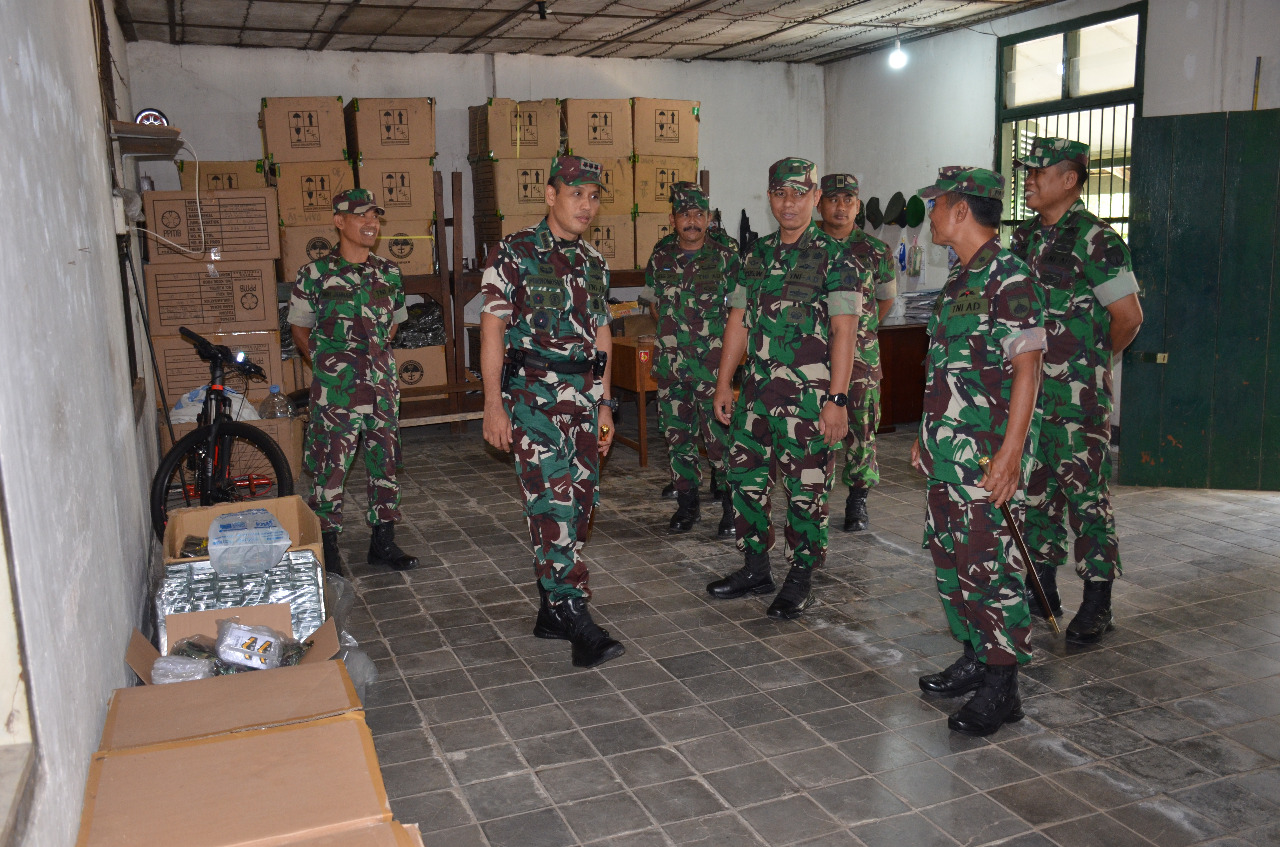 Danrem 073/MKT Kolonel Inf Purnomosidi, S.I.P., M.A.P., Kunjungi Denbekang IV-44-03 Salatiga